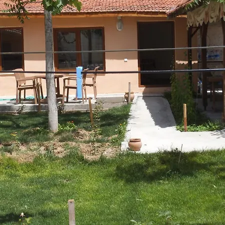 Kavuncu Homestay *